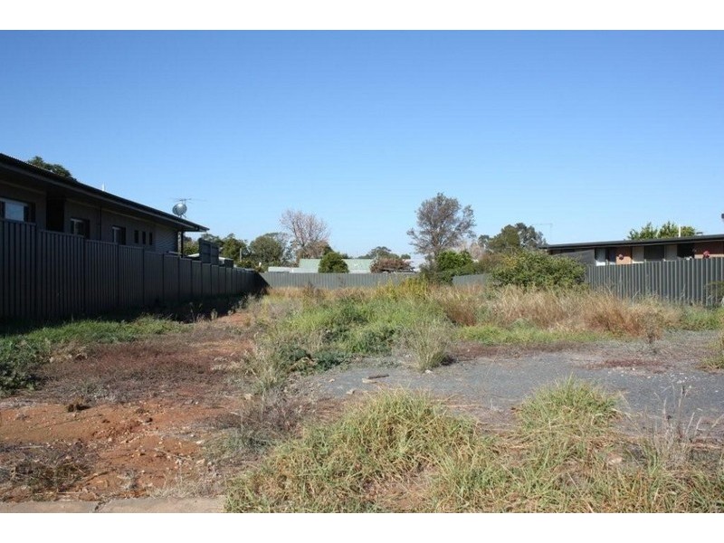 61 Banff Street, Corowa NSW 2646
