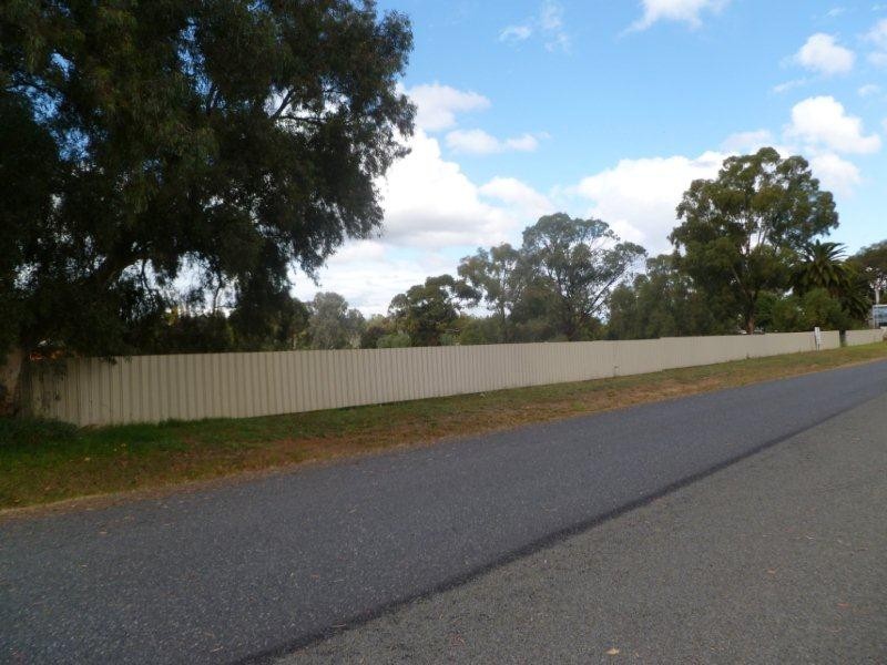 400 Honour Avenue, Corowa NSW 2646