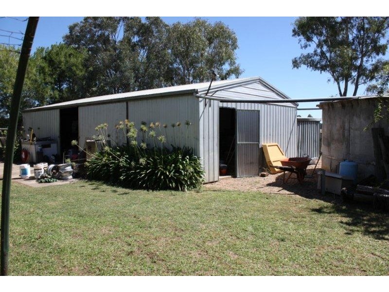 225 Spring Drive, Corowa NSW 2646