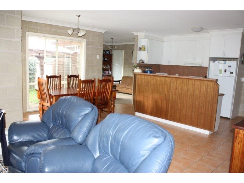 103 Federation Avenue, Corowa NSW 2646