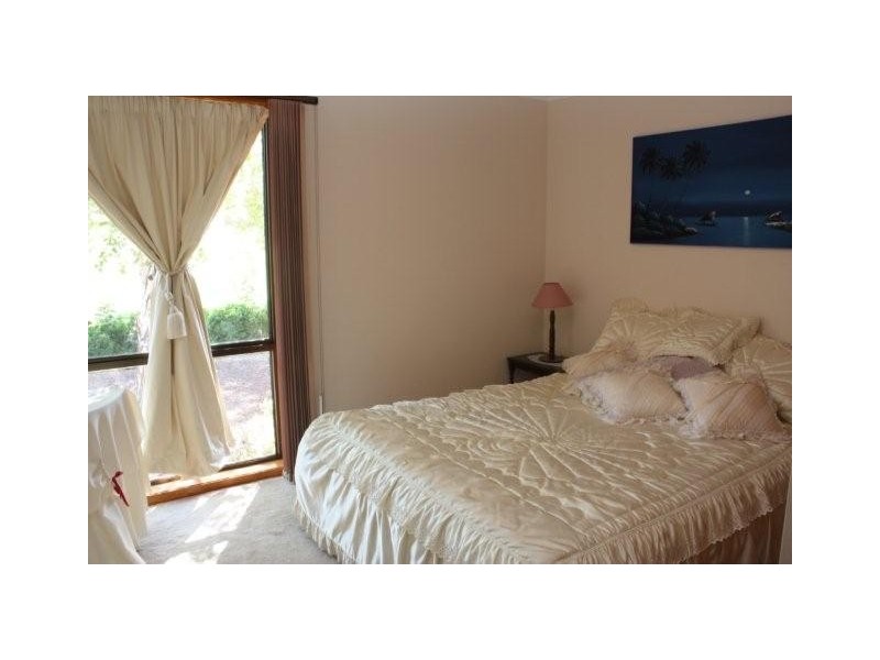 242 River Street, Corowa NSW 2646