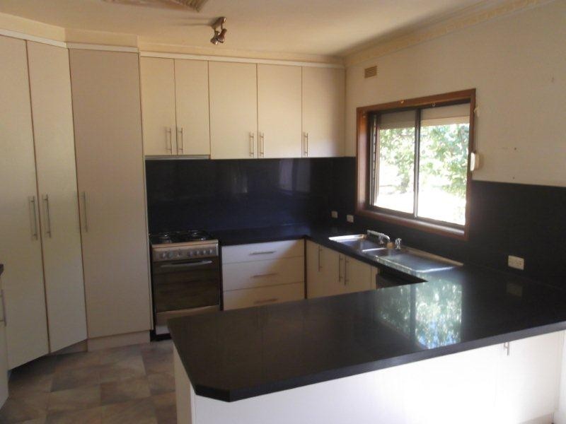 14 Sauvignon Drive, Corowa NSW 2646