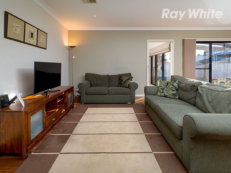 69 Banksia Drive, Corowa NSW 2646