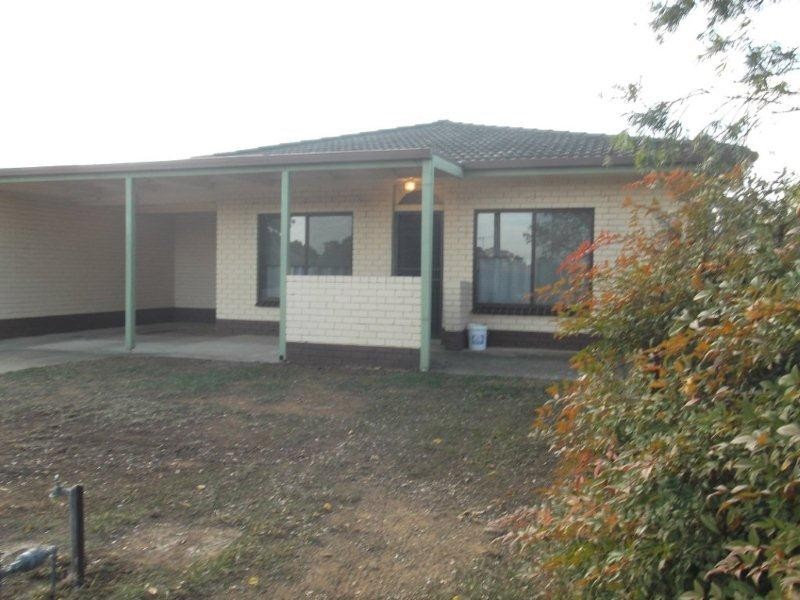 1 and 2/16 Sauvignon Drive, Corowa NSW 2646