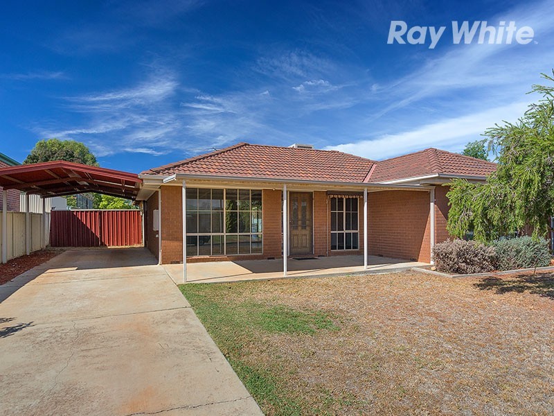 15 MacGill Court, Corowa NSW 2646