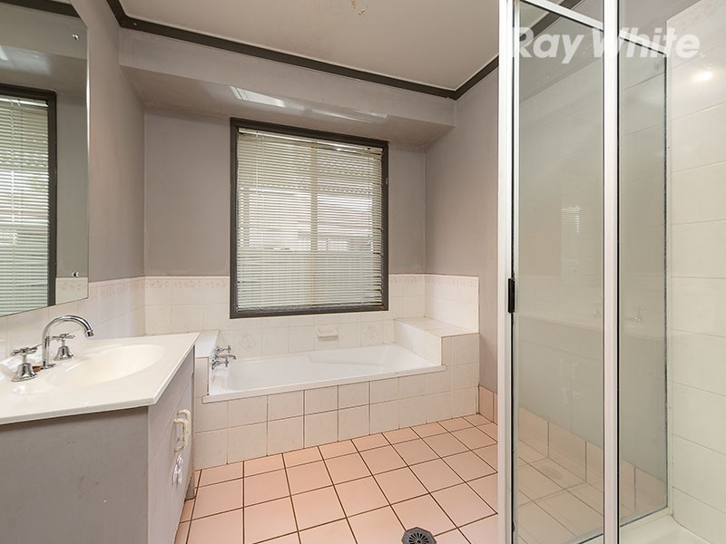 15 MacGill Court, Corowa NSW 2646