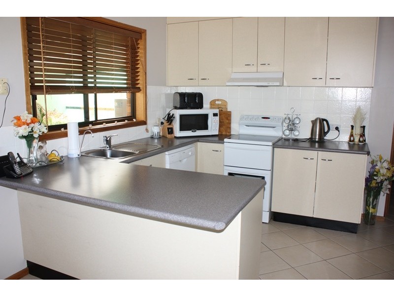 20 Shiraz Crescent, Corowa NSW 2646