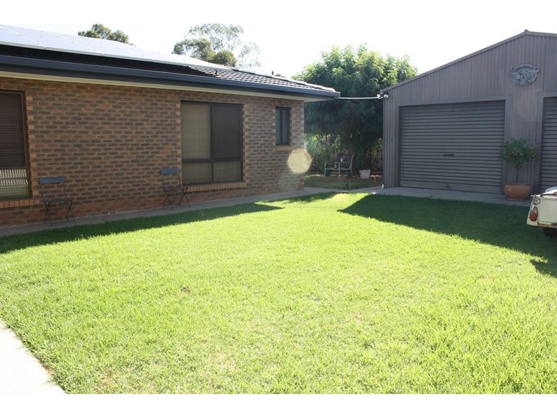 20 Shiraz Crescent, Corowa NSW 2646