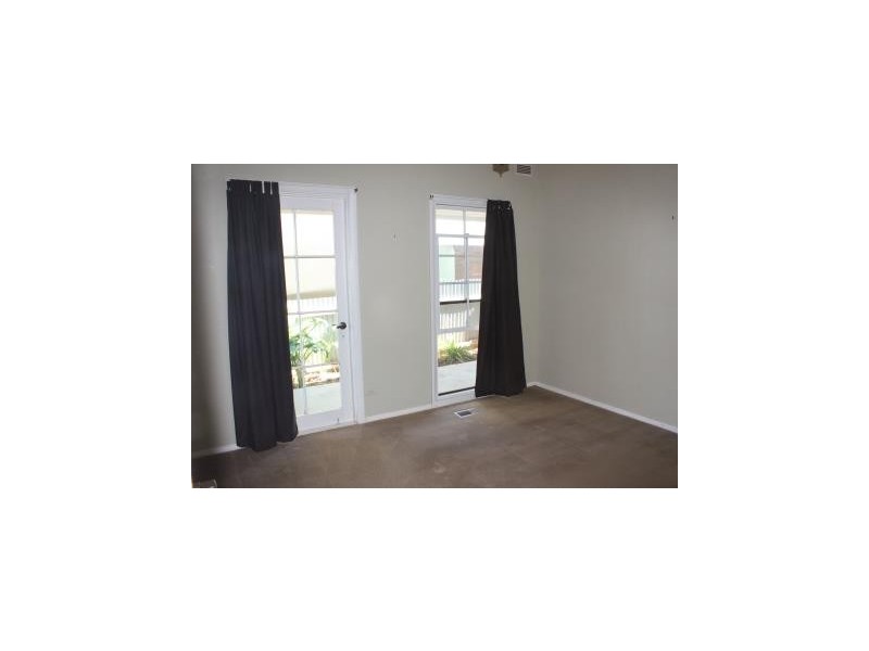 69 Banff Street, Corowa NSW 2646