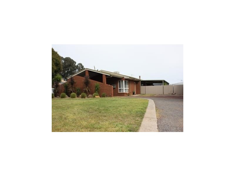 45 Beryl Drive, Corowa NSW 2646