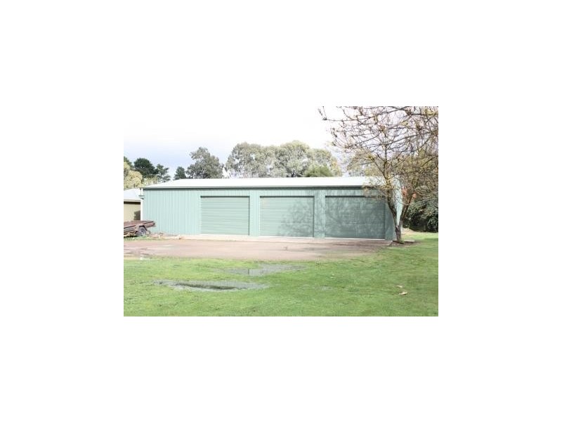 75 Church Street, Corowa NSW 2646