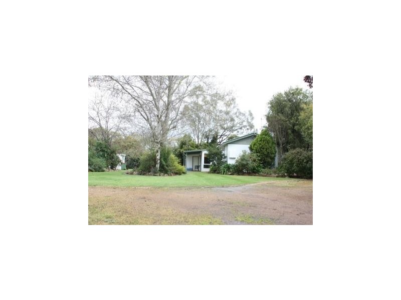 77 Church Street, Corowa NSW 2646