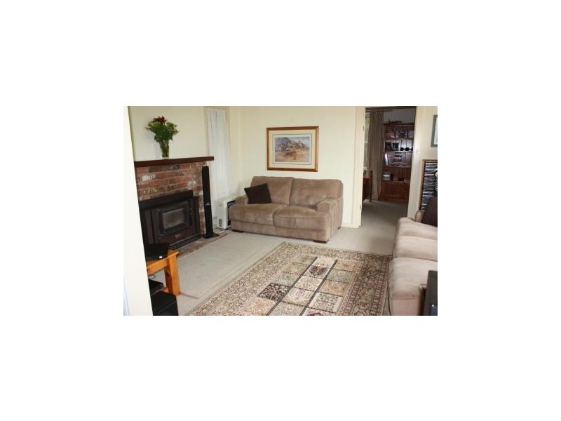 77 Church Street, Corowa NSW 2646