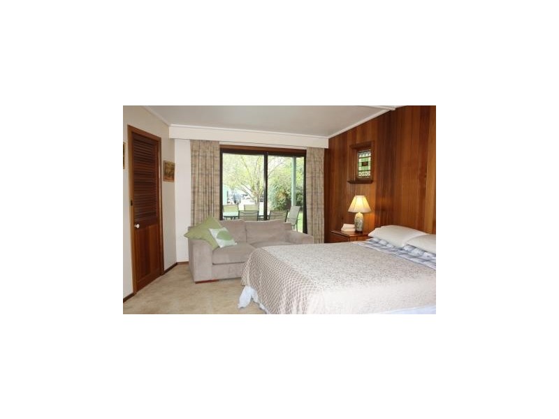 77 Church Street, Corowa NSW 2646