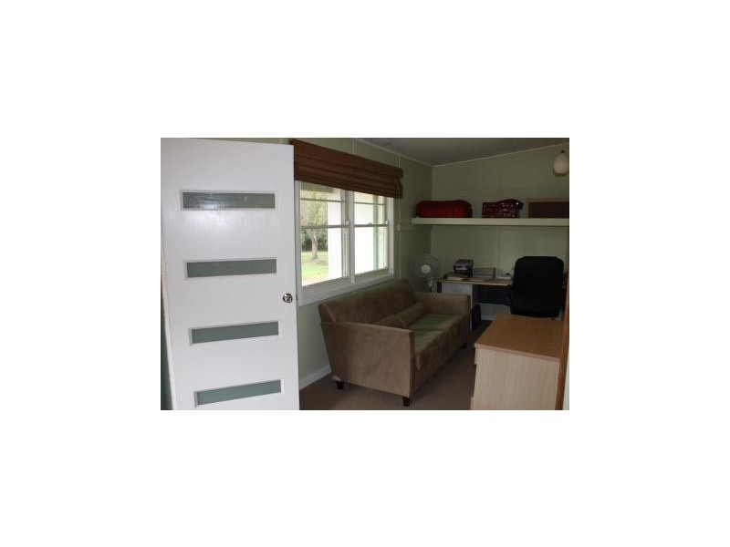 77 Church Street, Corowa NSW 2646