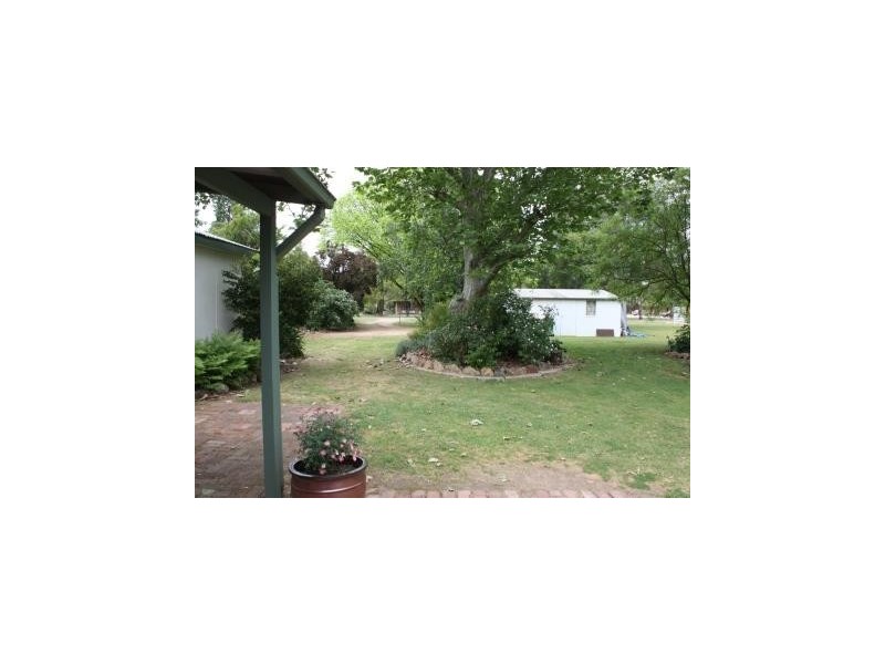 77 Church Street, Corowa NSW 2646