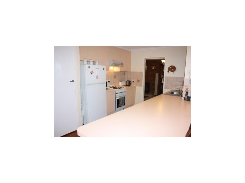 49 Beryl Drive, Corowa NSW 2646