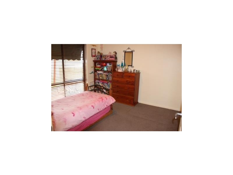 49 Beryl Drive, Corowa NSW 2646