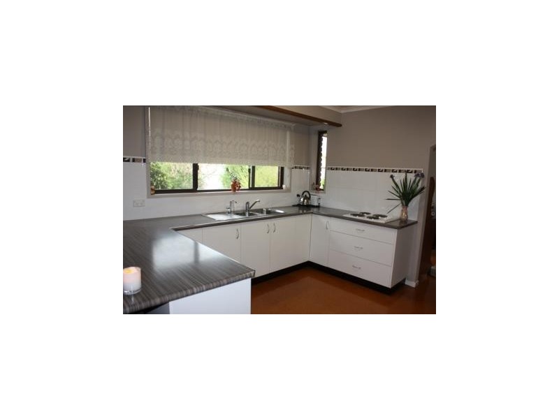 202 Adam Street, Corowa NSW 2646