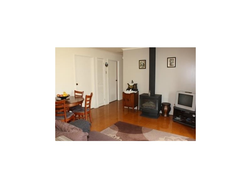 202 Adam Street, Corowa NSW 2646