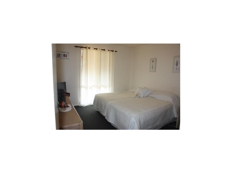 202 Adam Street, Corowa NSW 2646