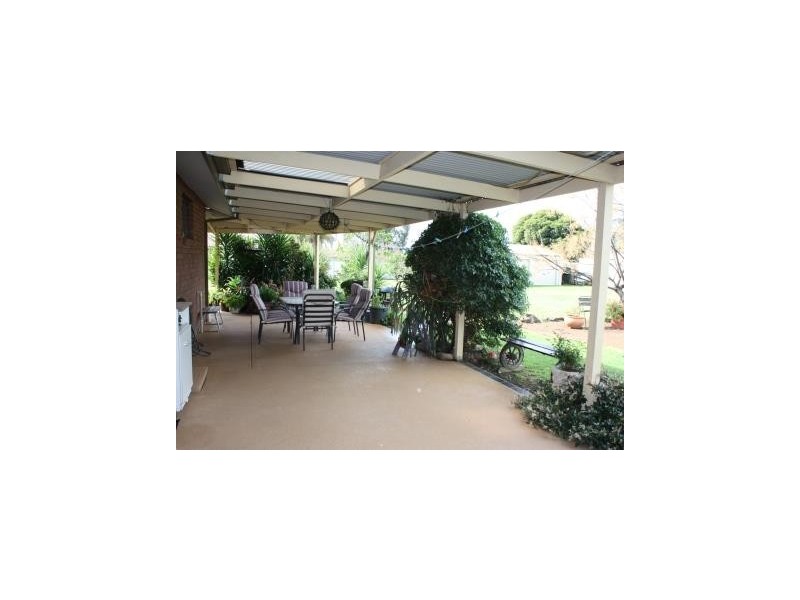 202 Adam Street, Corowa NSW 2646