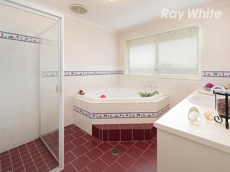 17 Pinot Crescent, Corowa NSW 2646