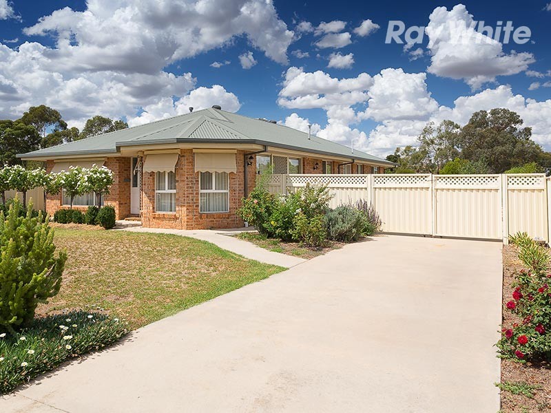 17 Pinot Crescent, Corowa NSW 2646