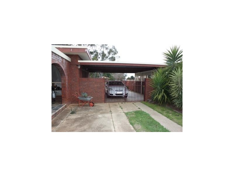 13 O’Brien Court, Corowa NSW 2646