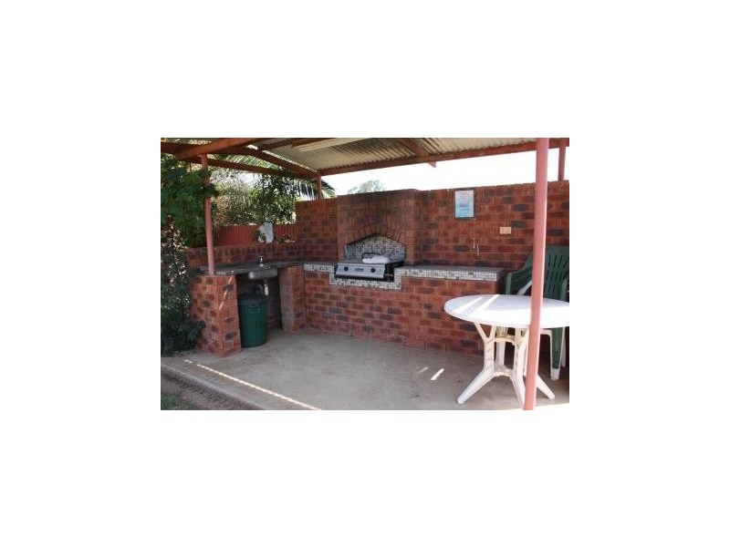9/144 Federation Ave, Corowa NSW 2646