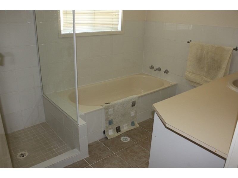 31 Tower Street, Corowa NSW 2646