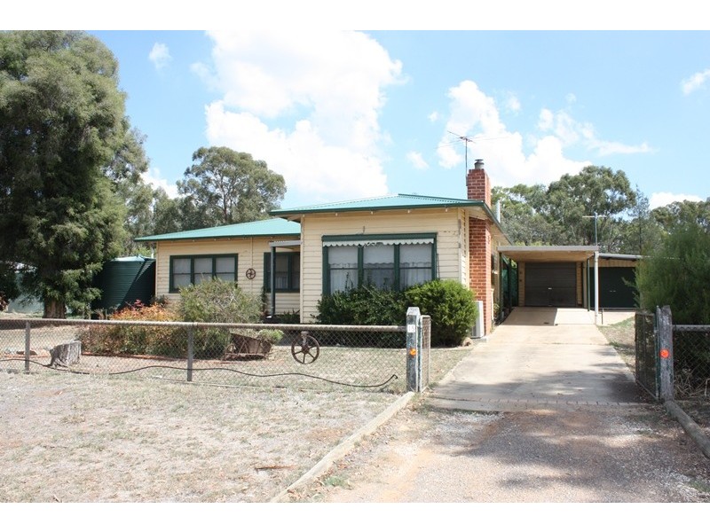 15 Stillards Lane, Rutherglen VIC 3685