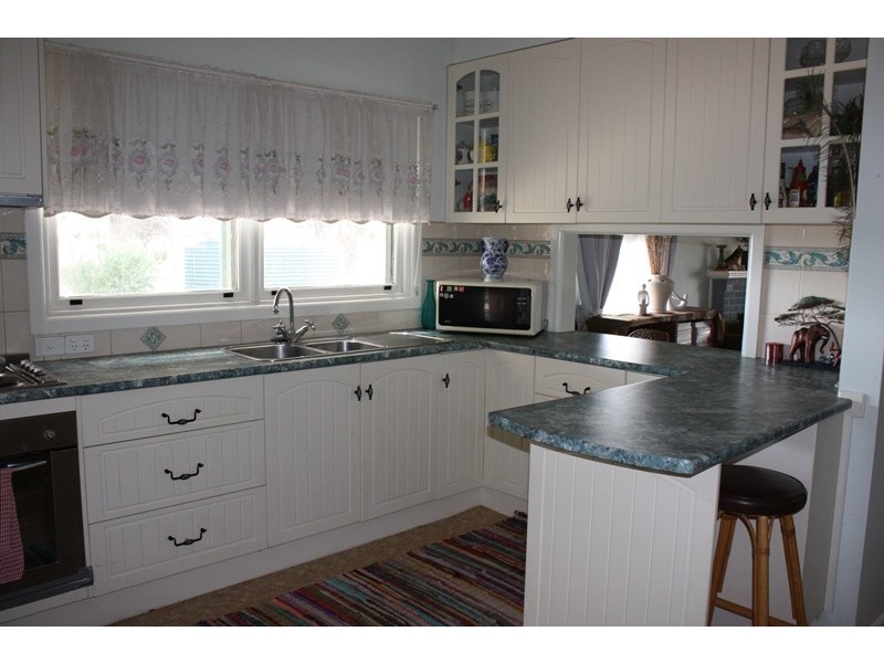 15 Stillards Lane, Rutherglen VIC 3685