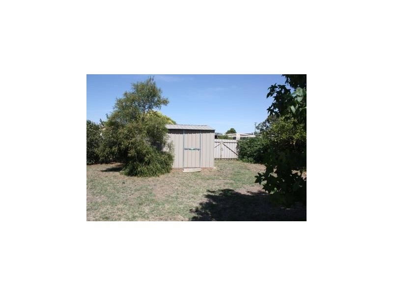 235 Church Street, Corowa NSW 2646