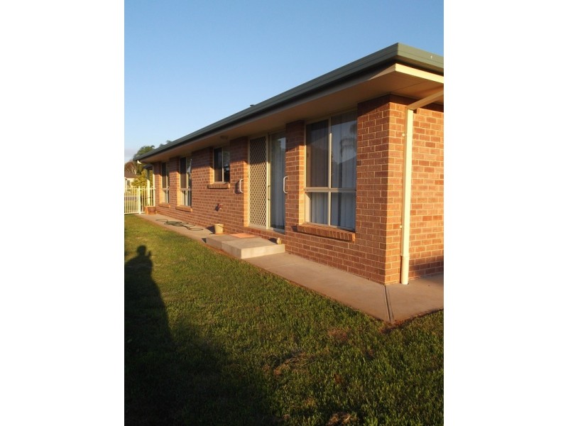 9 Andyanna Crescent, Corowa NSW 2646