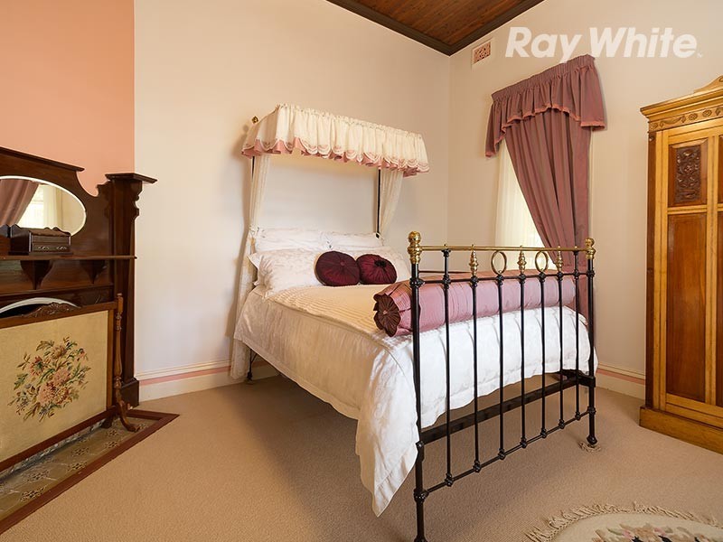 38 Albert Street, Corowa NSW 2646