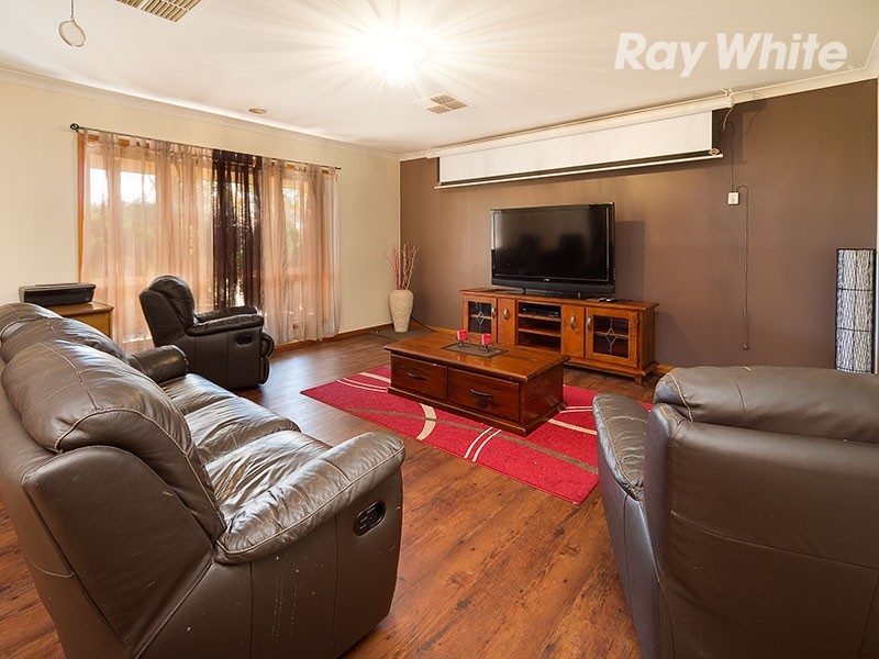 27 Pinot Crescent, Corowa NSW 2646