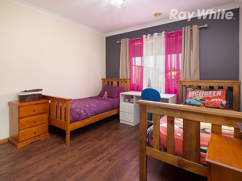 27 Pinot Crescent, Corowa NSW 2646