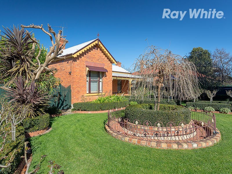 40 Albert Street, Corowa NSW 2646
