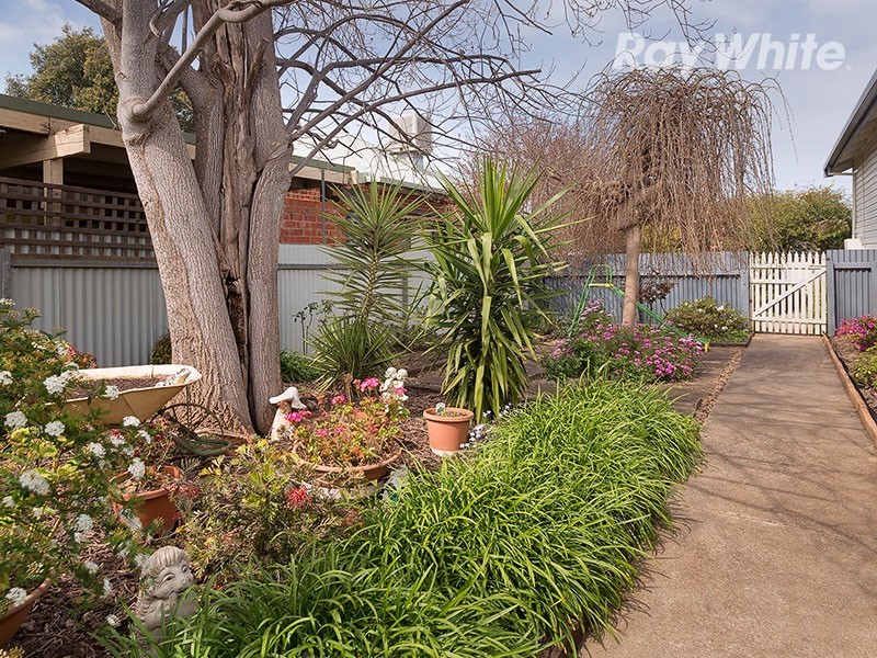 14 Arnott Street, Corowa NSW 2646