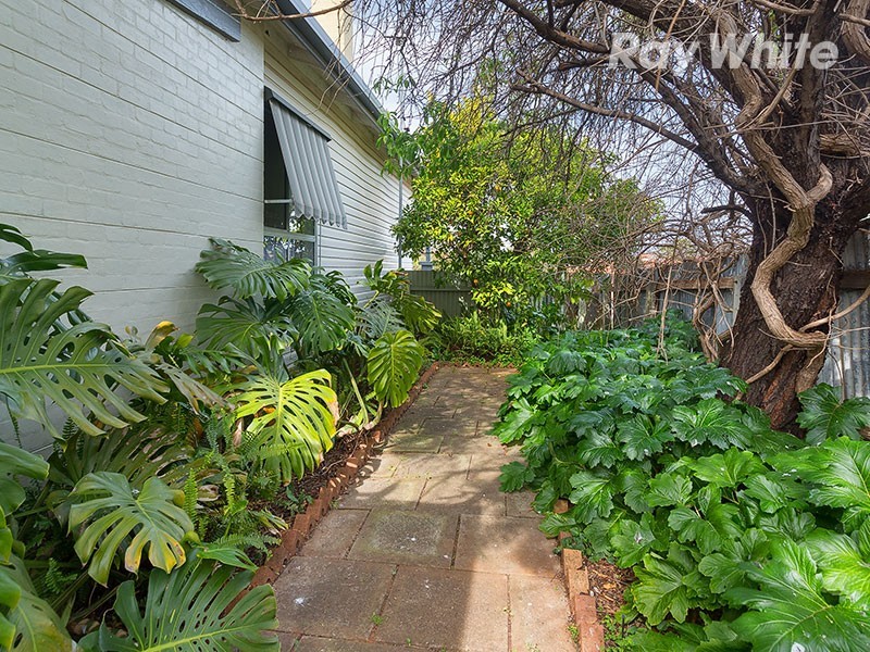 14 Arnott Street, Corowa NSW 2646