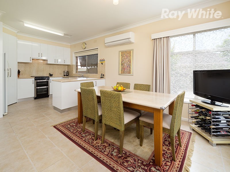 42 Redlands Road, Corowa NSW 2646