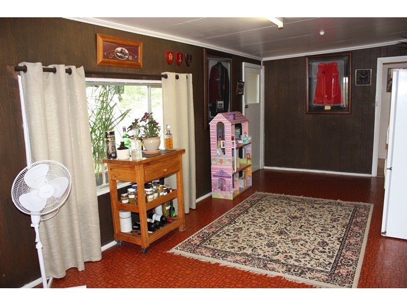 287 Honour Avenue, Corowa NSW 2646