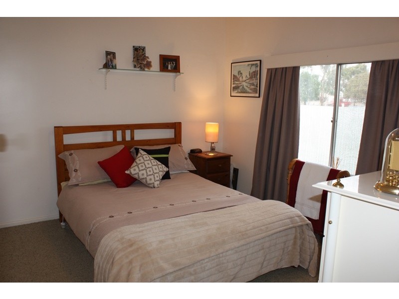 287 Honour Avenue, Corowa NSW 2646