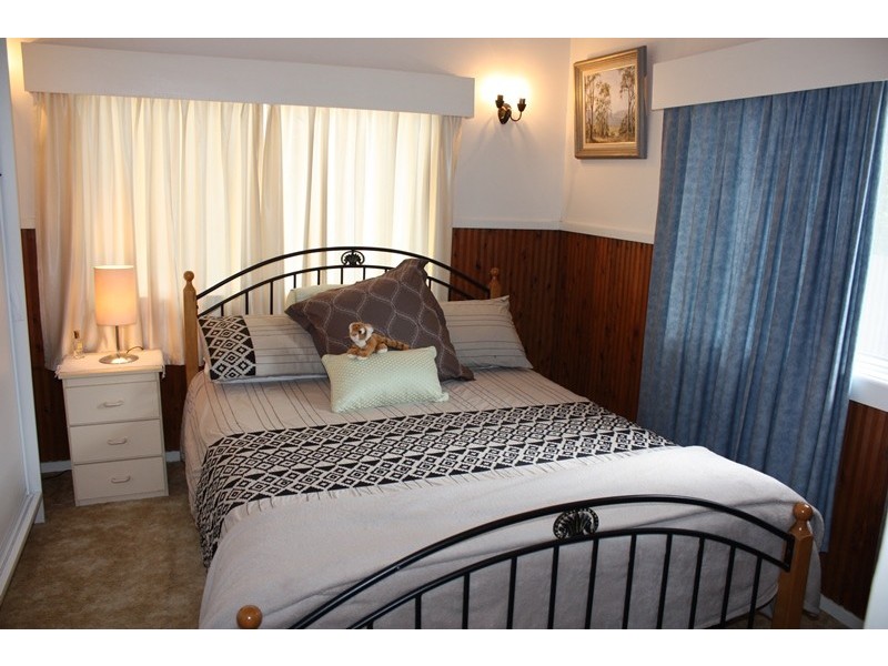 287 Honour Avenue, Corowa NSW 2646