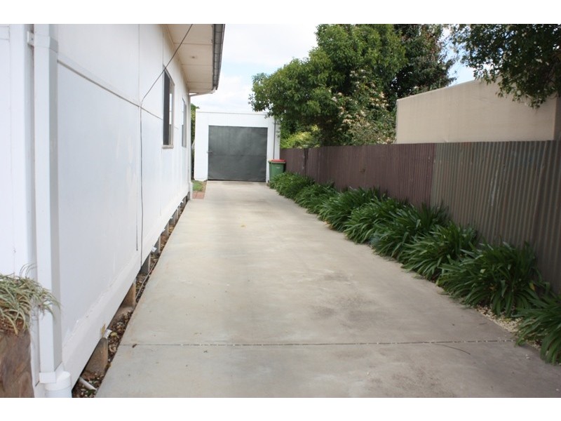 287 Honour Avenue, Corowa NSW 2646