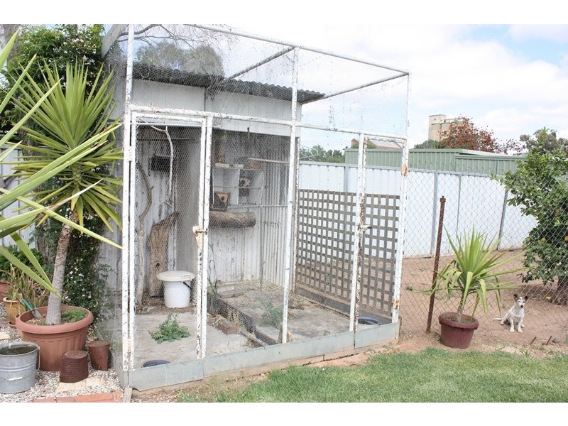 287 Honour Avenue, Corowa NSW 2646