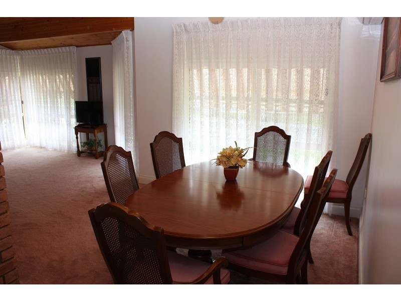 37 Birdwood Street, Corowa NSW 2646