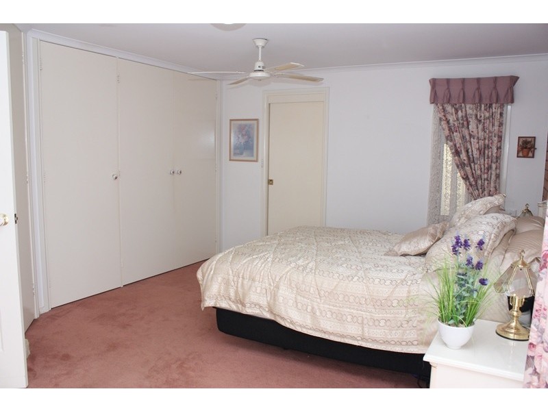 37 Birdwood Street, Corowa NSW 2646