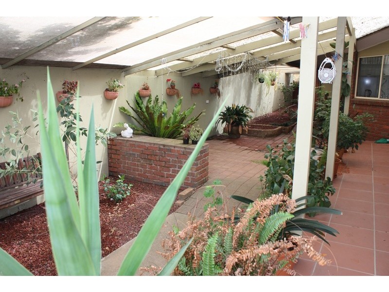 37 Birdwood Street, Corowa NSW 2646